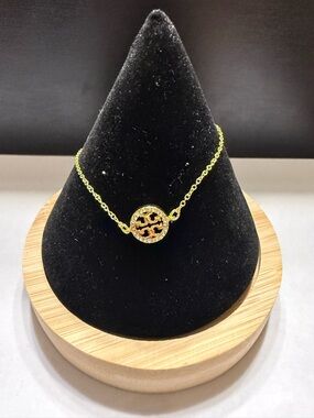 New Tory Burch dainty gold tone pave logo size 6.5 bracelet